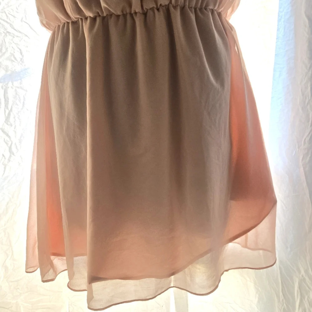 Pretty Blush Pink Ruffle Dress EUC - Picture 4 of 12